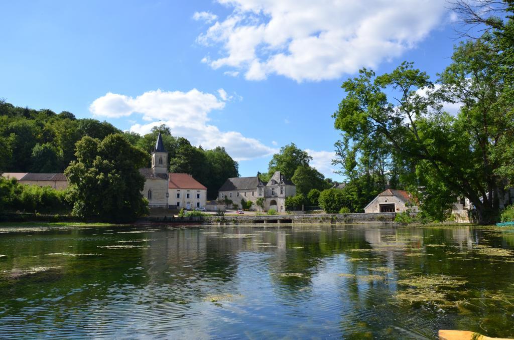 Bed and Breakfast Gentilhommière Eaux Bleues à Ecot-la Combe Extérieur photo