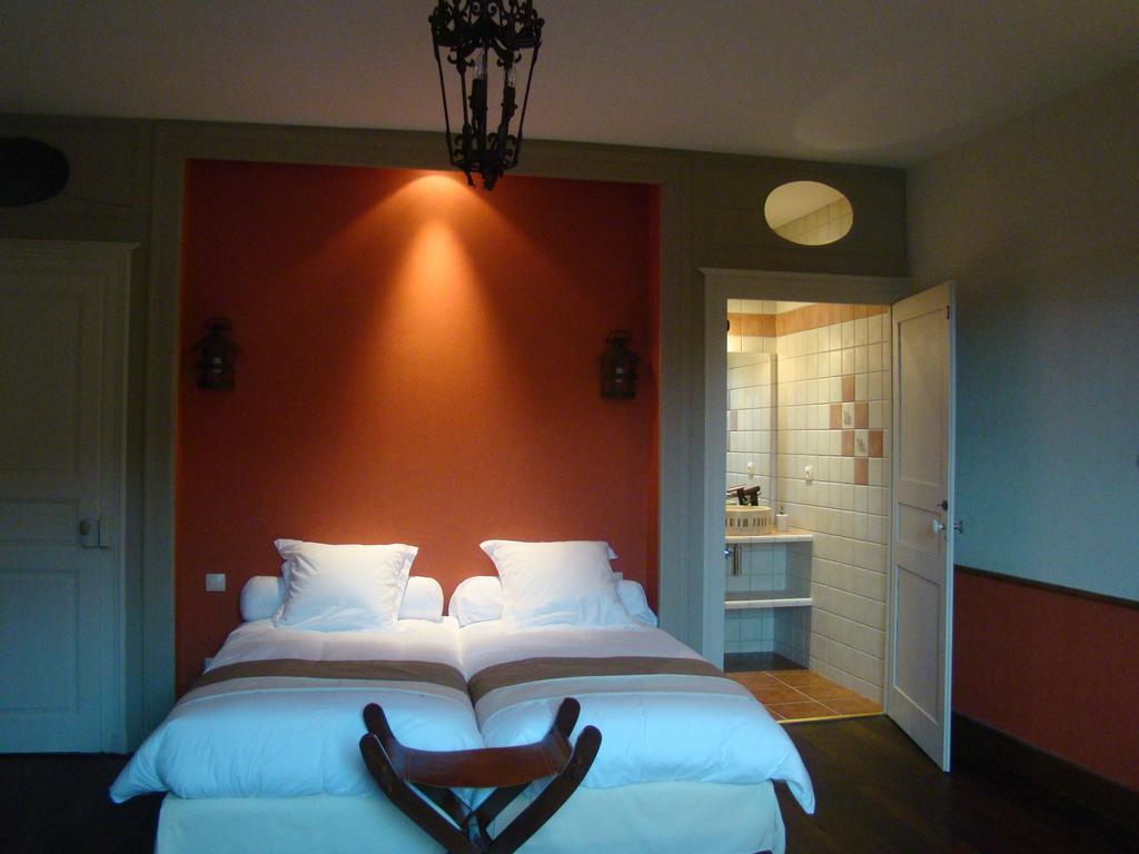 Bed and Breakfast Gentilhommière Eaux Bleues à Ecot-la Combe Extérieur photo