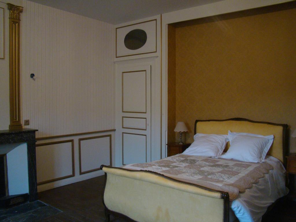 Bed and Breakfast Gentilhommière Eaux Bleues à Ecot-la Combe Extérieur photo